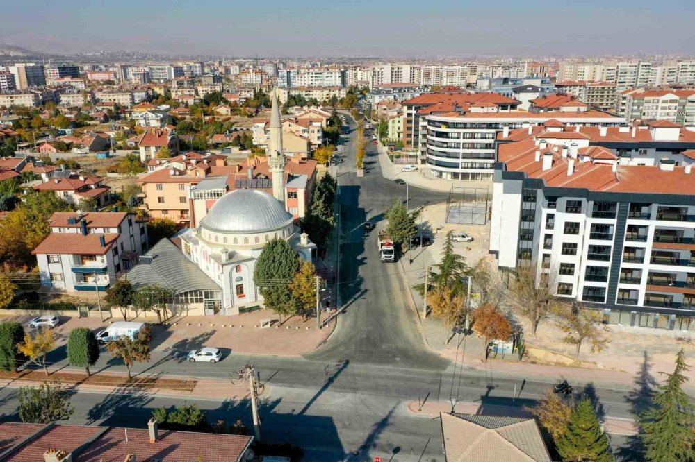 Meram Belediyesi’nden Yol Yenileme Atağı: 4 Cadde ve 4 Sokakta Asfaltlama Tamamlandı