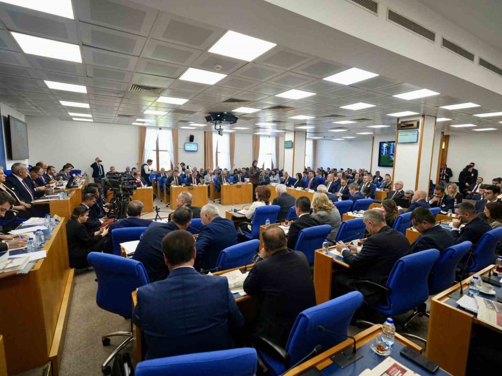 Bakan Kurum'dan körfez açıklaması: Bir zahmet temizlenecek