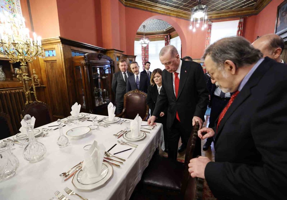 Atatürk Müze Köşkü açıldı