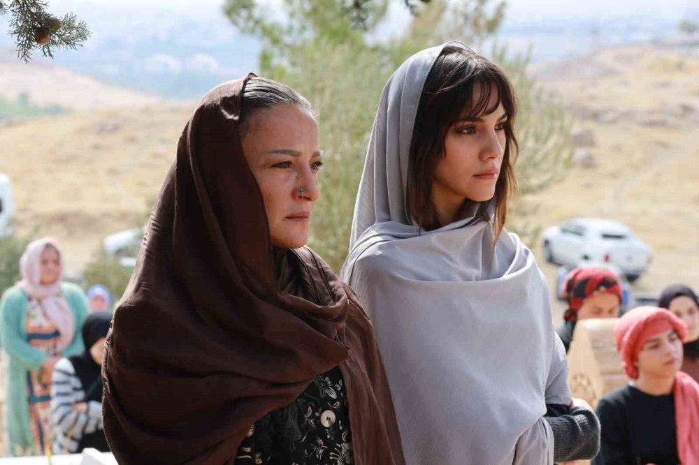 Sezen Aksu’dan Diziye Özel Ağıt: De Mardin, Uzak Şehir Dizisinde İlk Kez Yayınlanacak