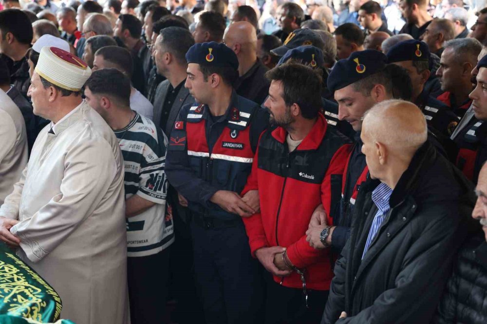 Günahsız 5 kardeşin cenazesinde imam helallik aldırmadı