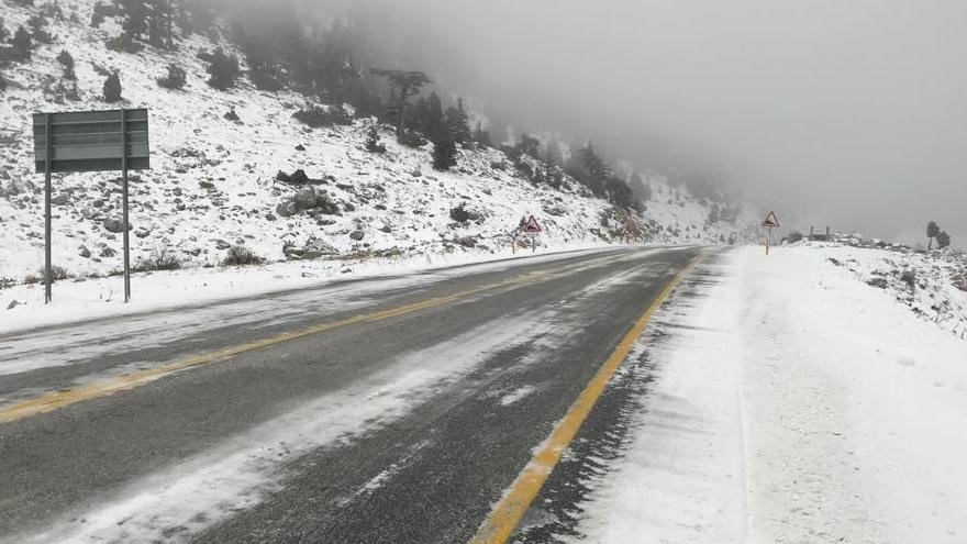 Alacabel’e mevsimin ilk karı yağdı