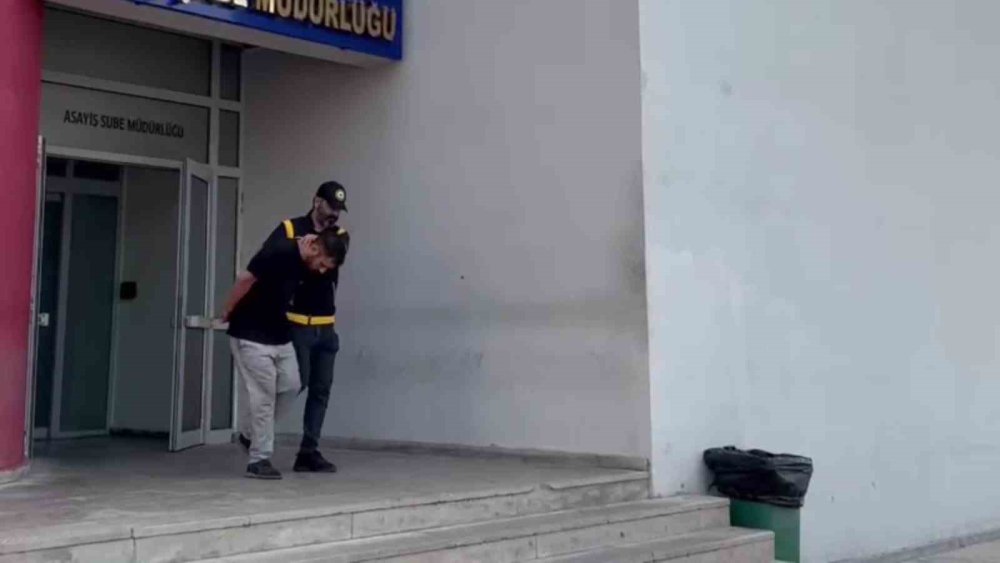 Yol paraları yok diye motosiklet çaldılar