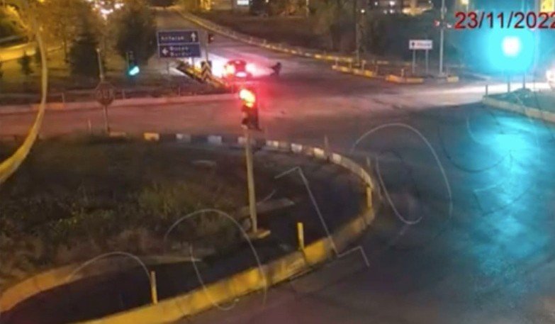 Antalya'da Trafik Kazasında Oğlunu Kaybeden Baba Adalet Arıyor