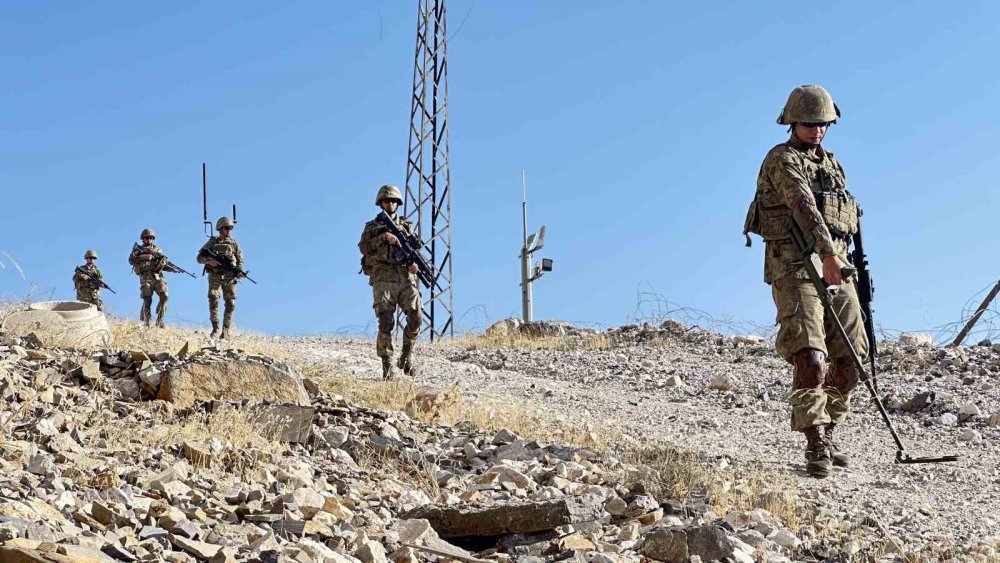 Suriye’de 2 bin 774 teröristi etkisiz hale getirdi
