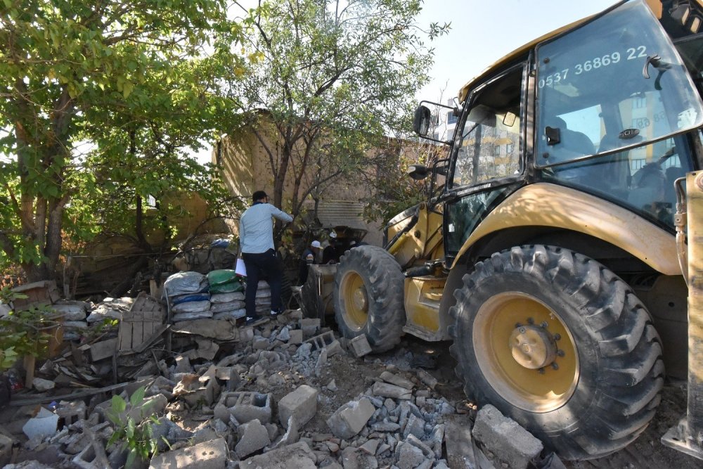 Karatay Belediyesi 23 bin 426 aileyi ev sahibi yaptı