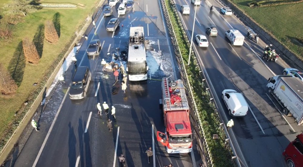 Yolcu otobüsünde can pazarı: 25 kişi ölümden döndü