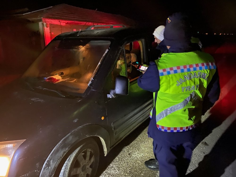 Denetimler sabaha kadar sürdü