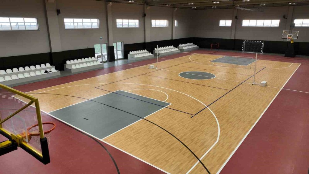 Selçuklu Fen Lisesi’ne Modern Spor Tesisleri Kazandırıldı