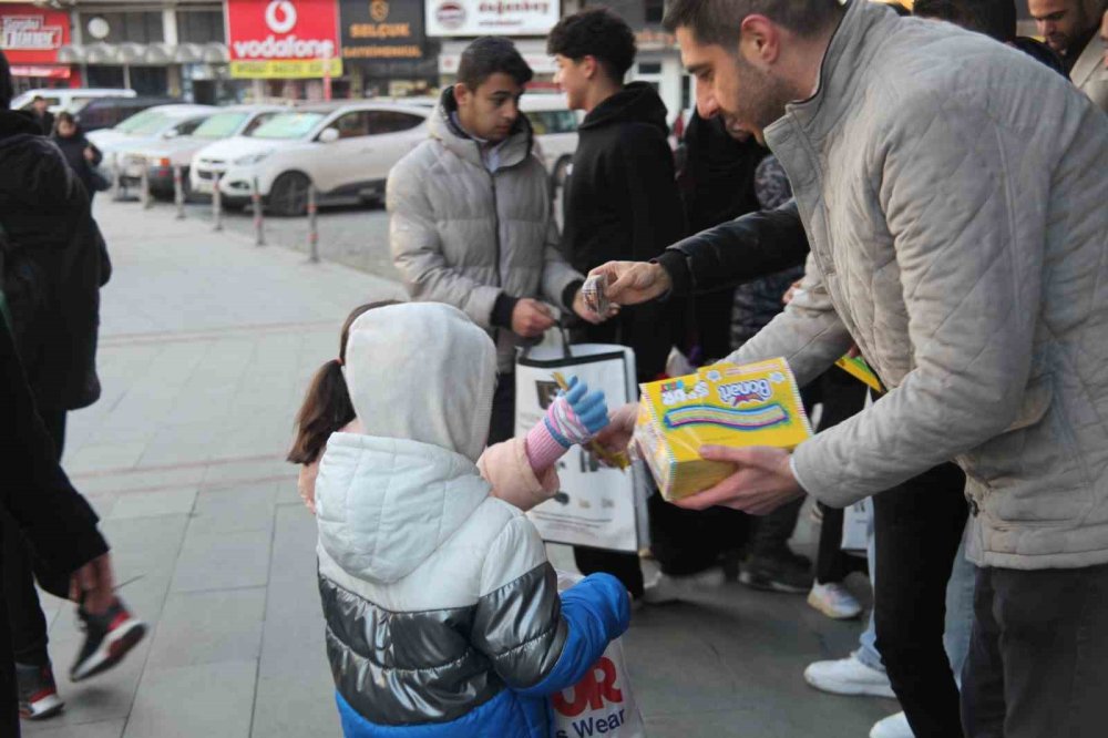 Konya sokakları çocukların oldu