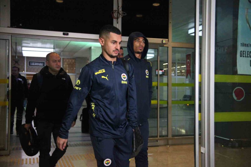 Fenerbahçe Konya'da Böyle Karşılandı
