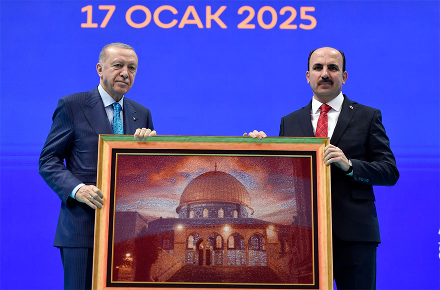 baskan-altay-cumhurbaskani-erdogan-hediye.jpg