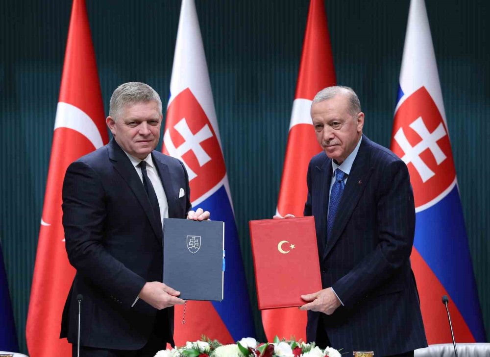 Türkiye-Slovakya arasında üç anlaşma imzalandı
