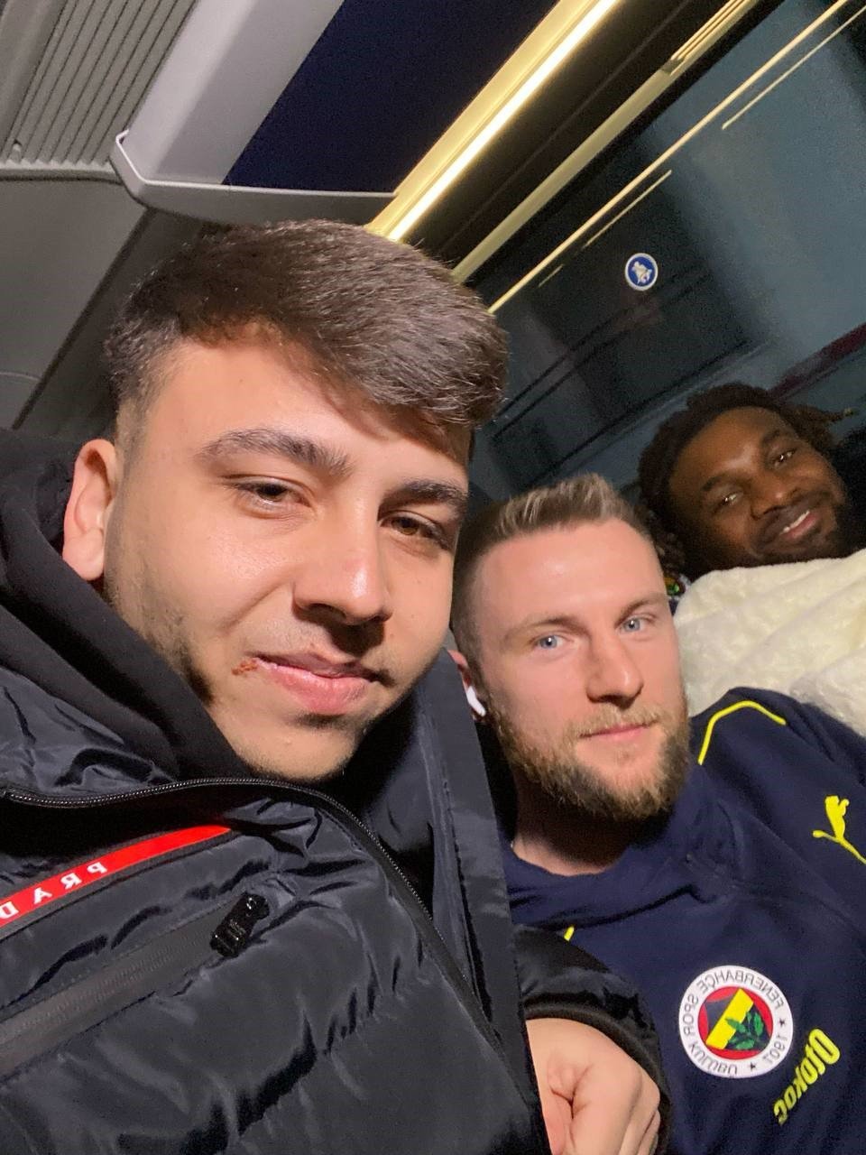 Alanya'da kendini bir anda yıldızların içinde buldu