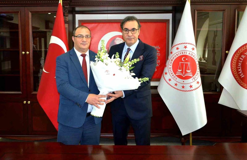Hayati Karaaslan Antalya Adalet Komisyonu Başkanı Olarak Göreve Başladı
