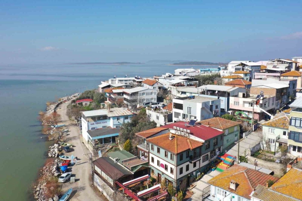 Göç yollarına yeni yuvalar