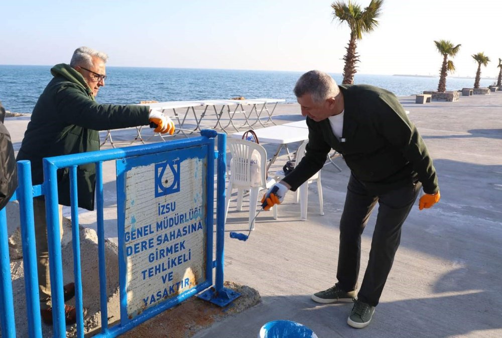 İzmir'de belediye yattı vatandaş demirleri boyadı