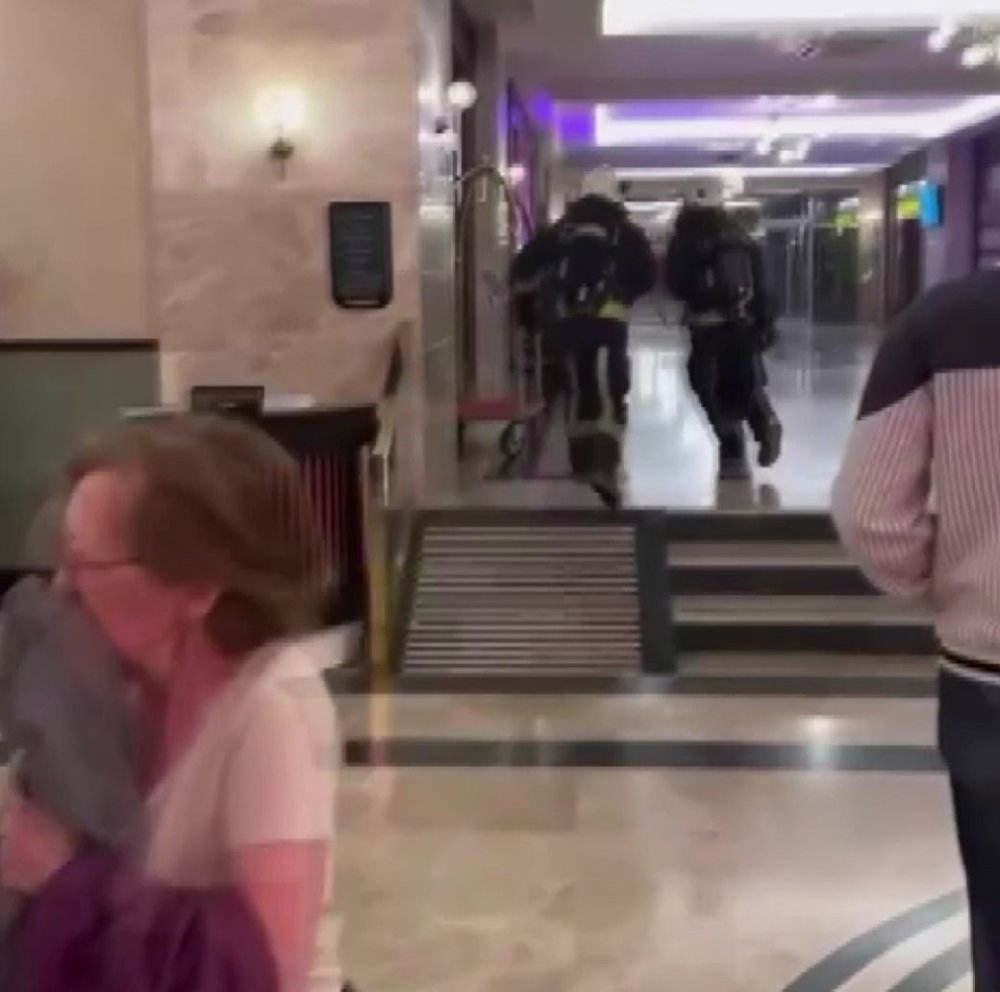 Konyaaltı'ndaki otel yangını, akıllara Kartalkaya'yı getirdi