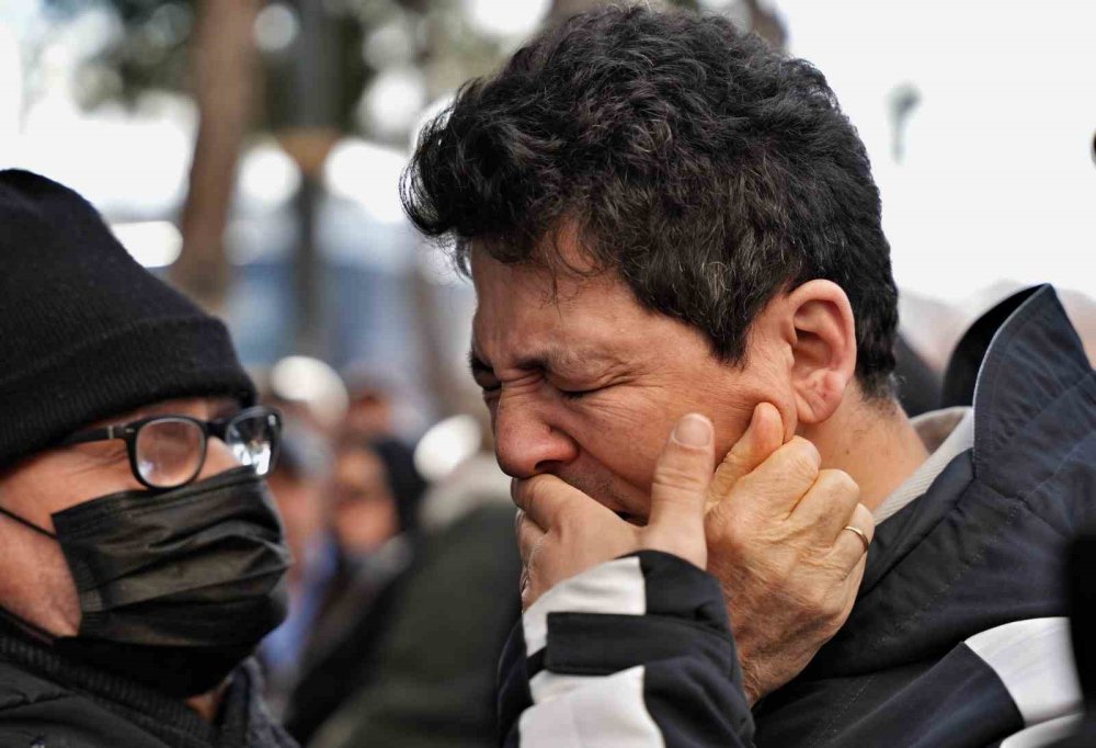 Ece Gürel'e gözyaşlarıyla veda