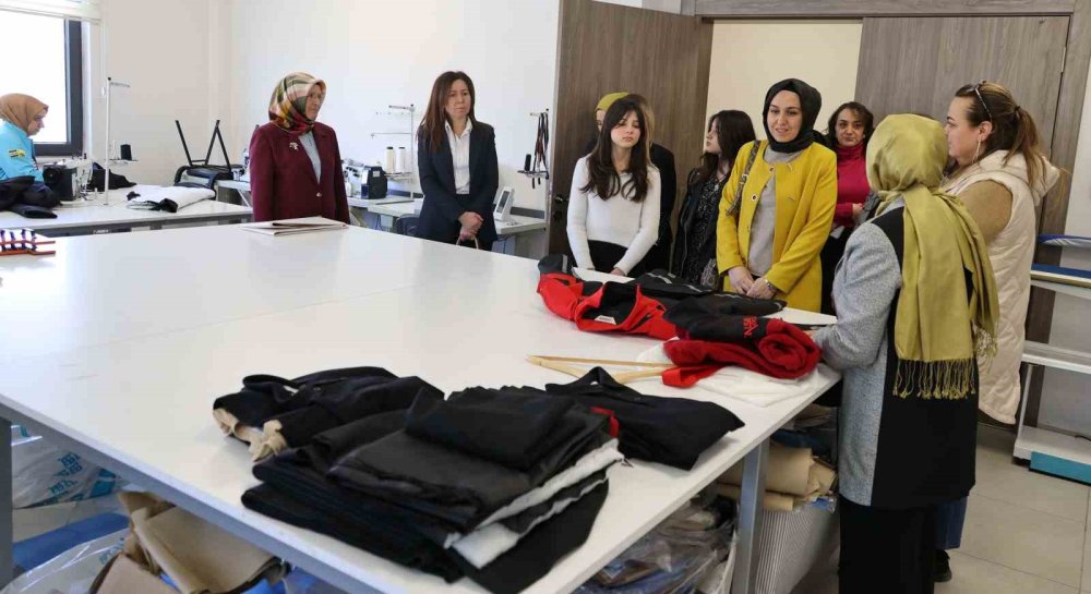 KOMEK kadınları iş dünyasına hazır