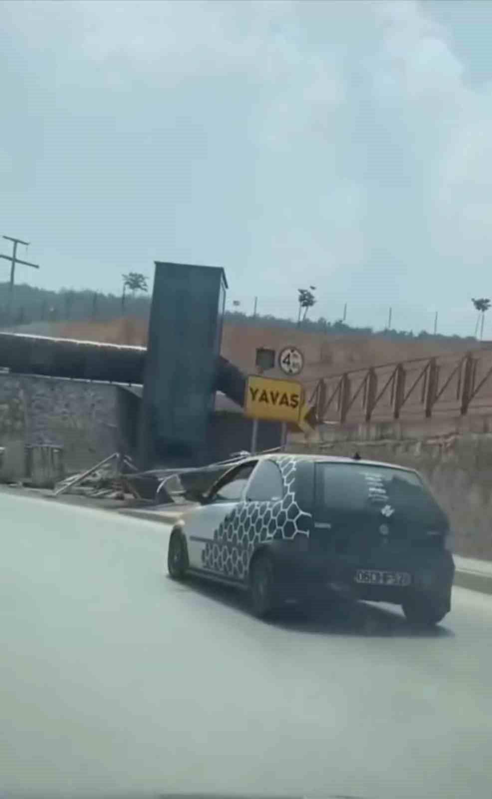 Yazılımlı Opel'in yaptığına bak