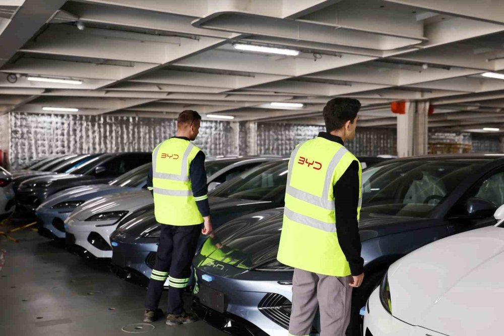 BYD’nin dev araç gemisi ’BYD Changzhou’ Türkiye’ye ulaştı
