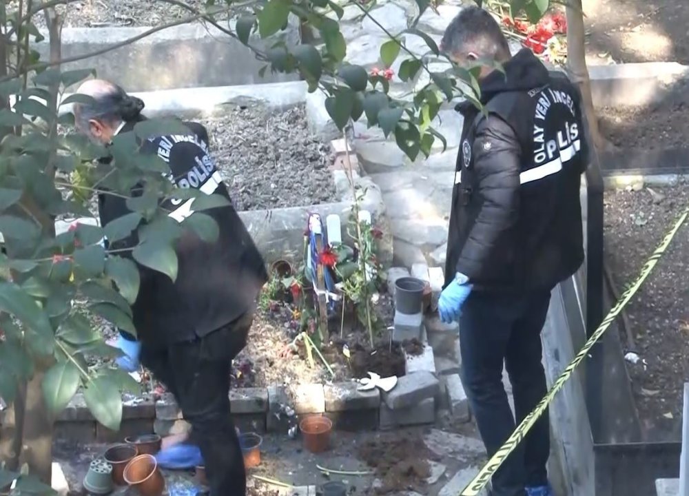 Mattia Ahmet Minguzzi’nin mezarına saldırı