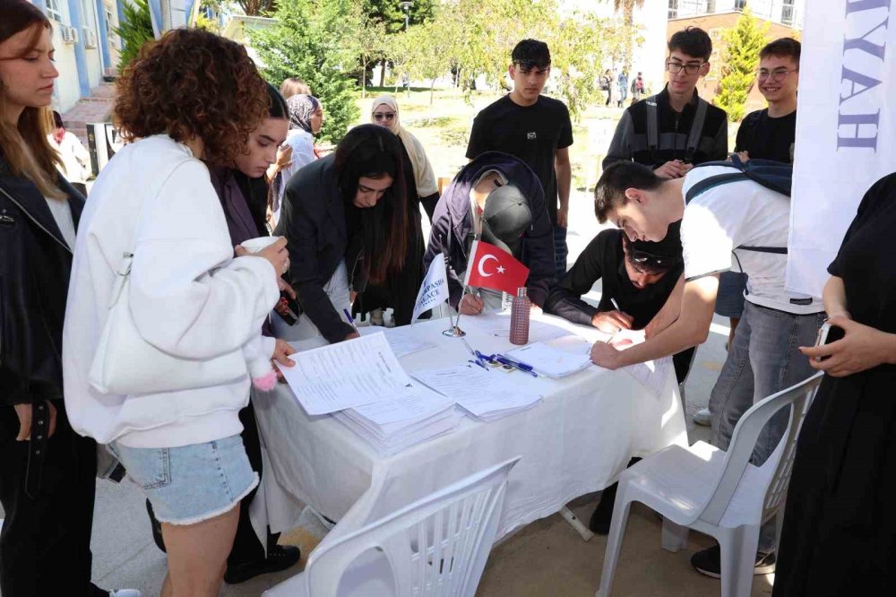 Alanya'da gençler iş buldu