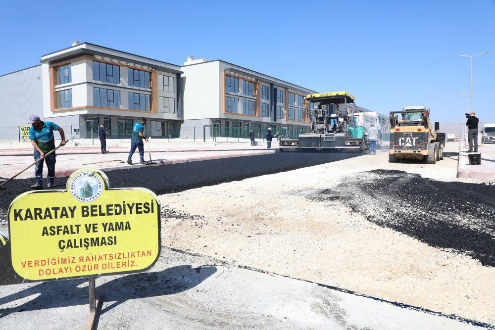 Karatay asfalt sezonunu açtı