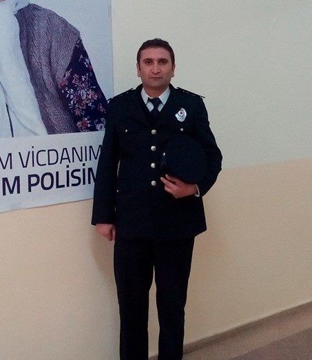 Kansere yenik düşen komisere son görev