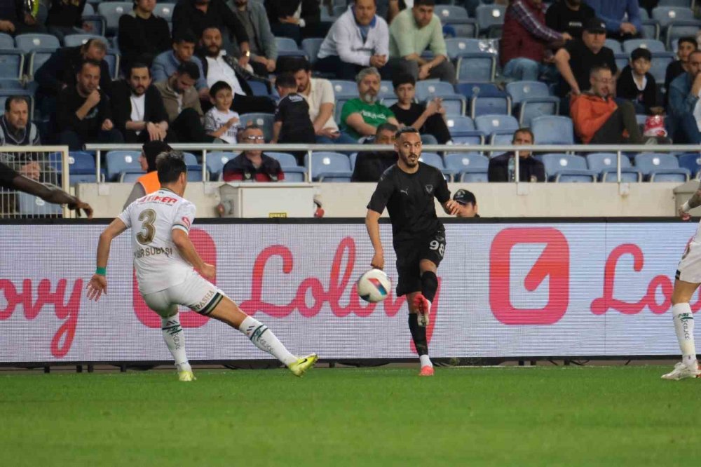 Konyaspor’dan hayati galibiyet: Düşme hattıyla bağ koptu