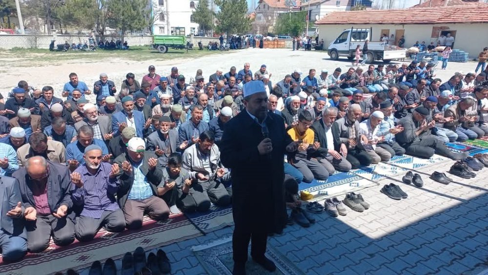 Konyalı çiftçiler yağmura hasret kaldı