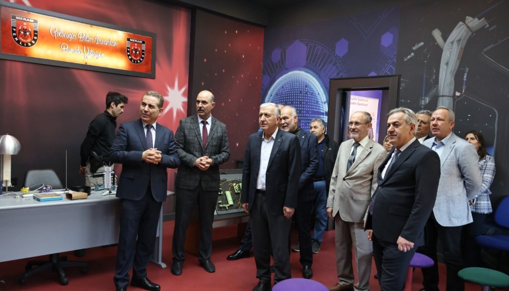 KSO'dan Meram Fen Lisesi’ne Yüksek Teknolojili Laboratuvar Desteği