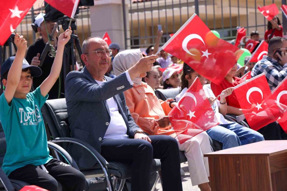 23 Nisan’ın Kalbi Meram’da Attı