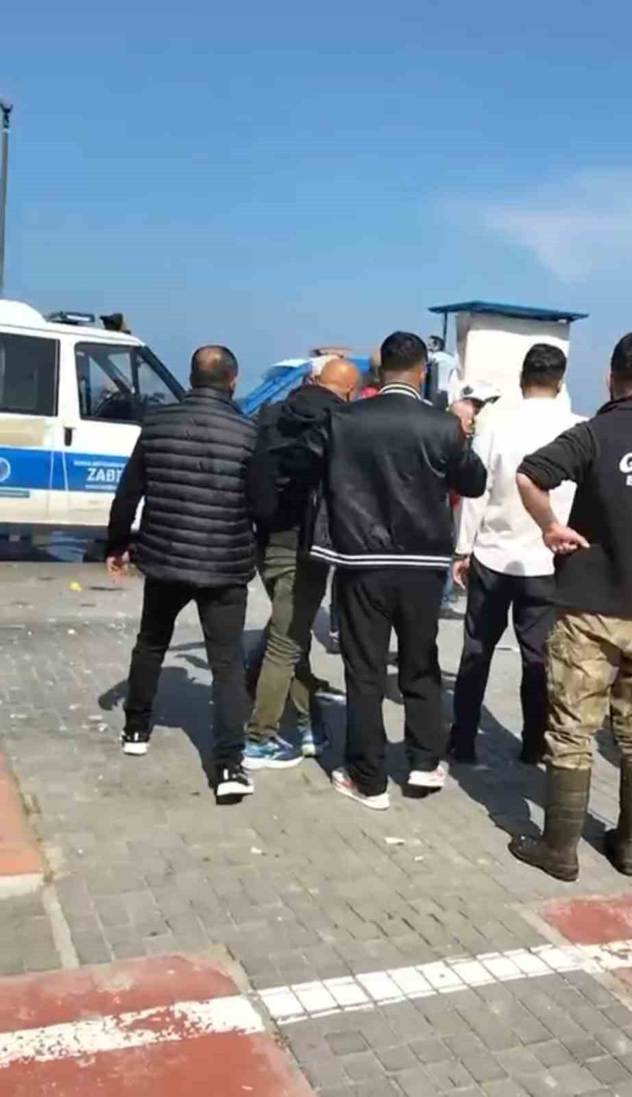 Bursa Büyükşehir Seyyar Satıcılara Savaş Açtı