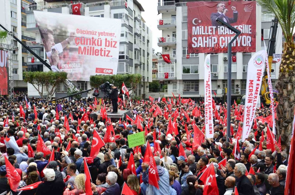 Özgür Özel'den 'O kedi buraya gelecek' açıklaması