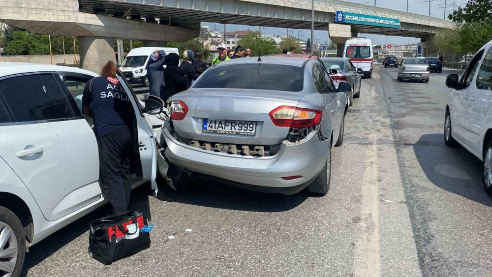 Tamponlar kırıldı hava yastıkları patladı