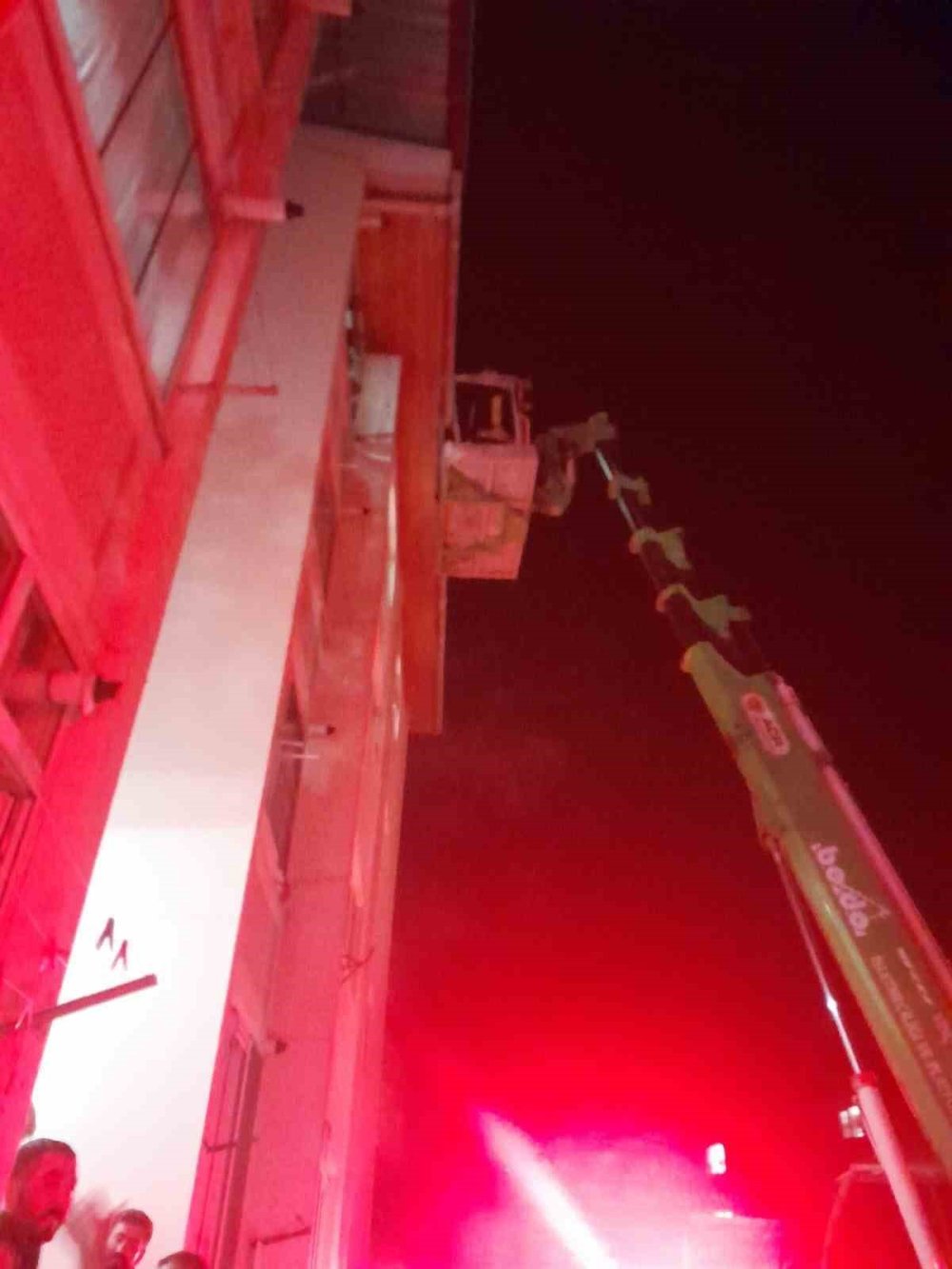 Karapınar'da apartman yangını