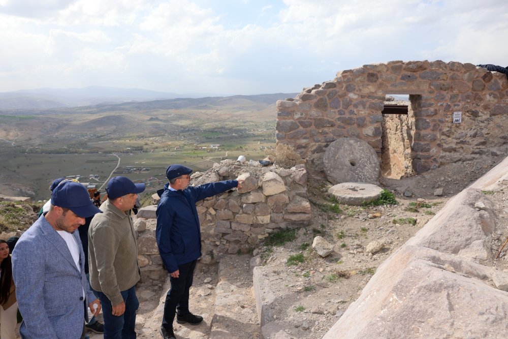 Konya'da Sırlar Ortaya Çıkıyor Gevale Turizme Açılıyor