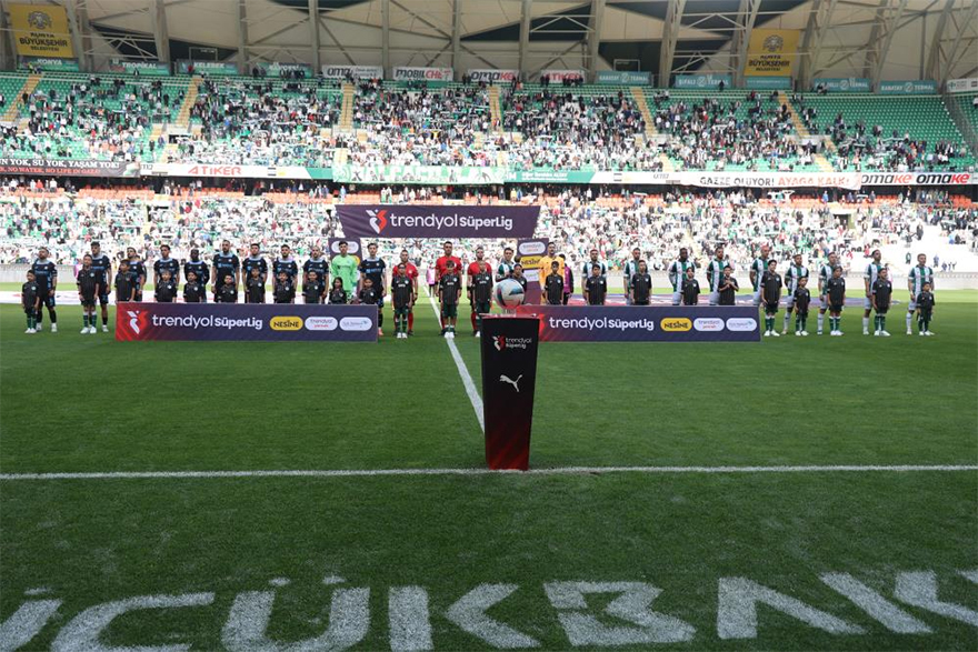 konyaspor-adana-demir-seremoni.jpg