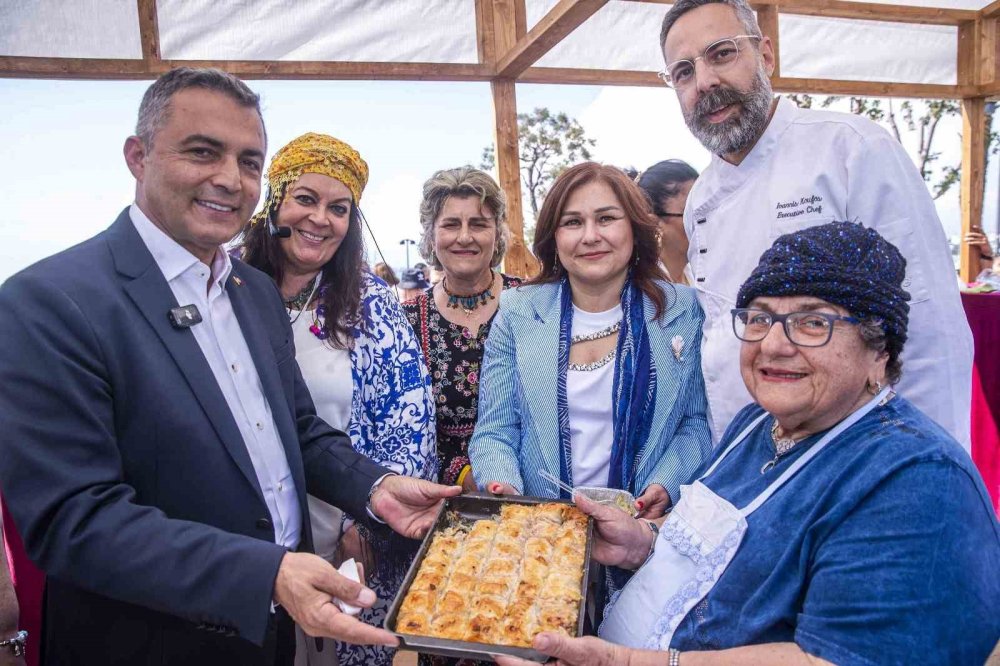 Manavgat vur patlasın çal oynasın