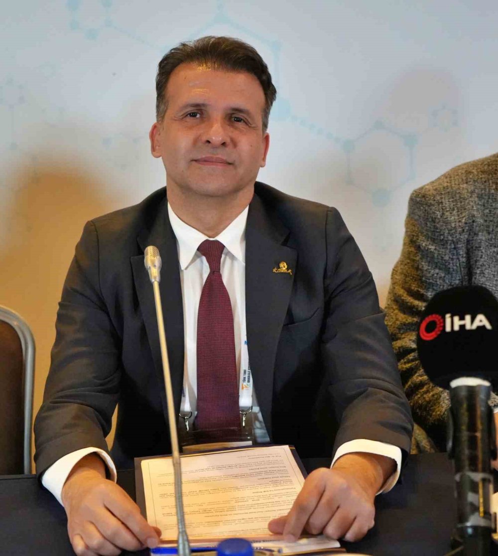 Kanserde Genetik Yatkınlık ve Yapay Zekâ Desteği Vurgulandı