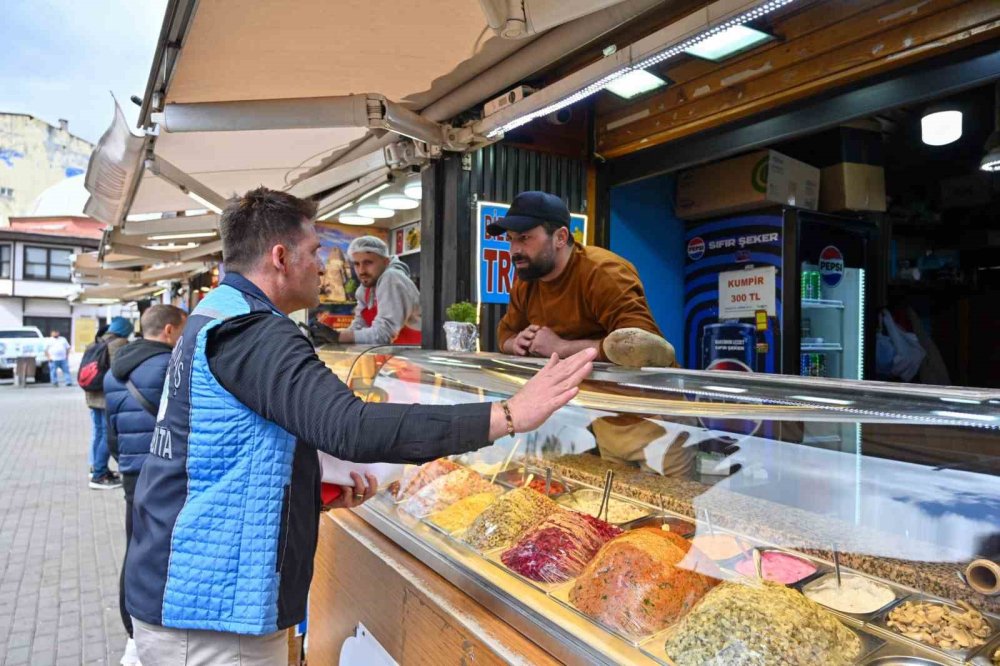 Kumpir satan 4 işletme kapatıldı