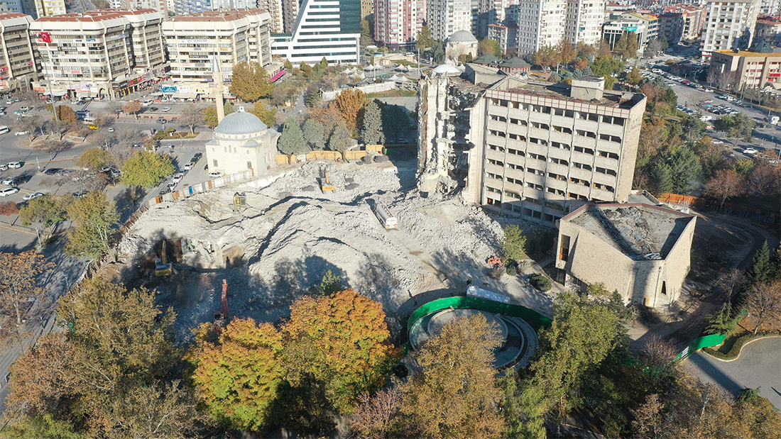 konya-buyuksehir-yikimi.jpg