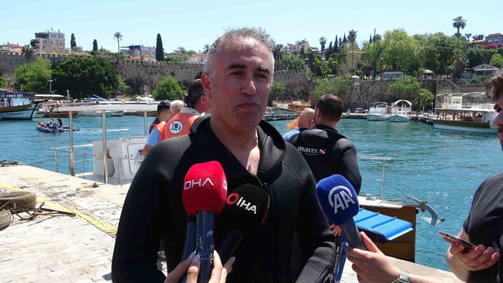 Denizin dibinden Türk Bayrağı bile çıktı
