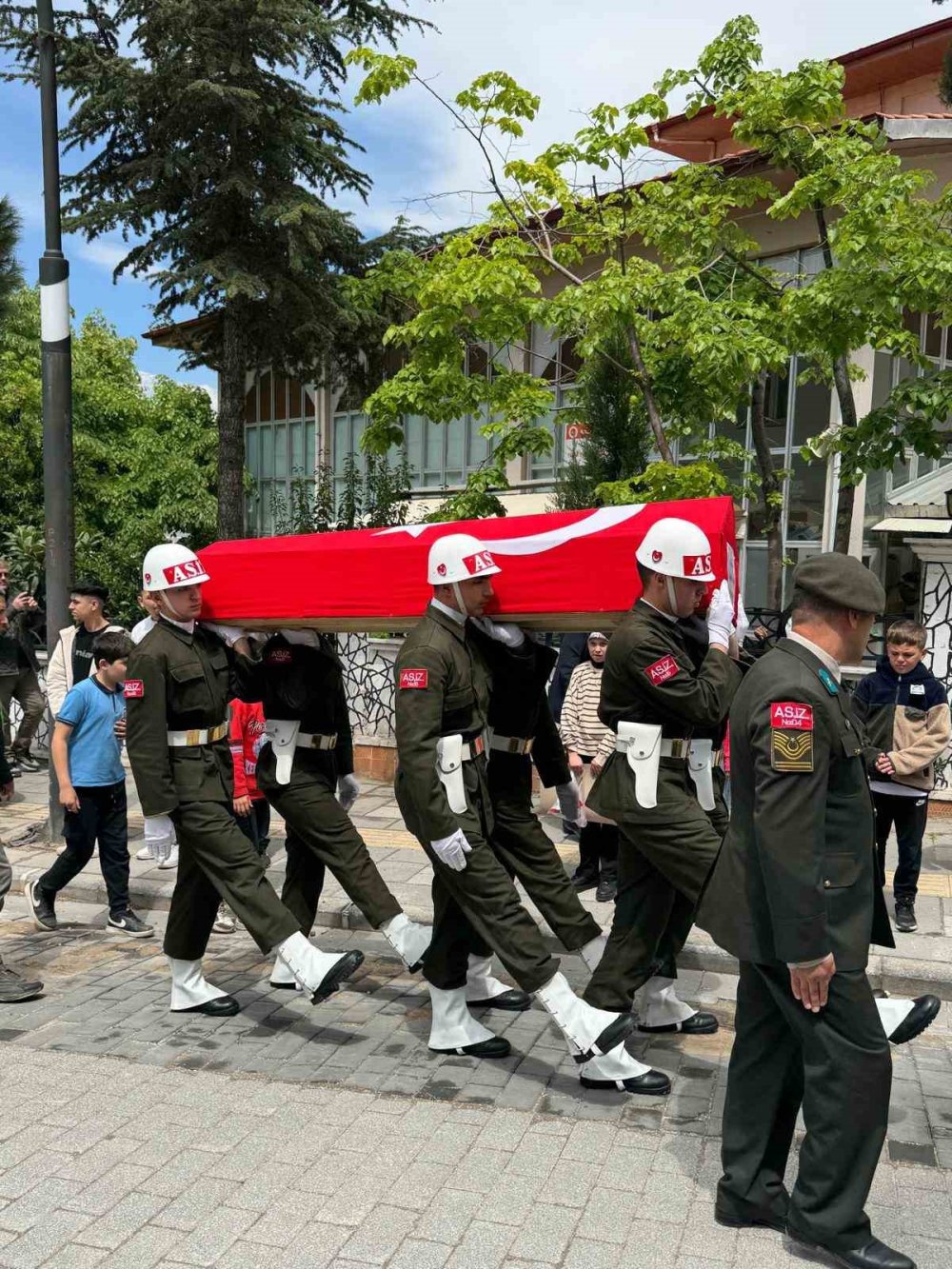 Kimse bilmiyordu cenazede ortaya çıktı