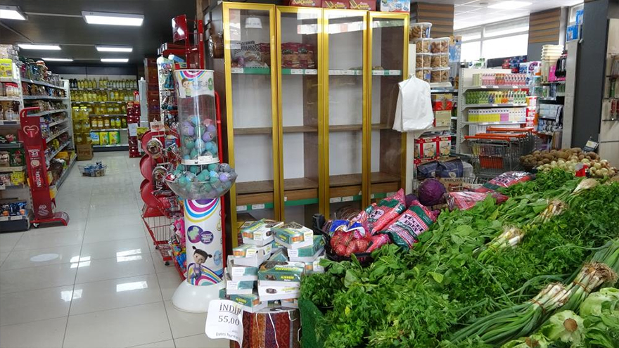 raflarda-ekmek-2.jpg