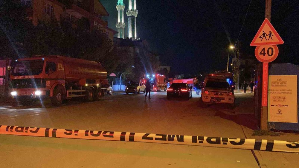 Konya’da 4 katlı apartmanda şiddetli patlama: Çok sayıda yaralı var