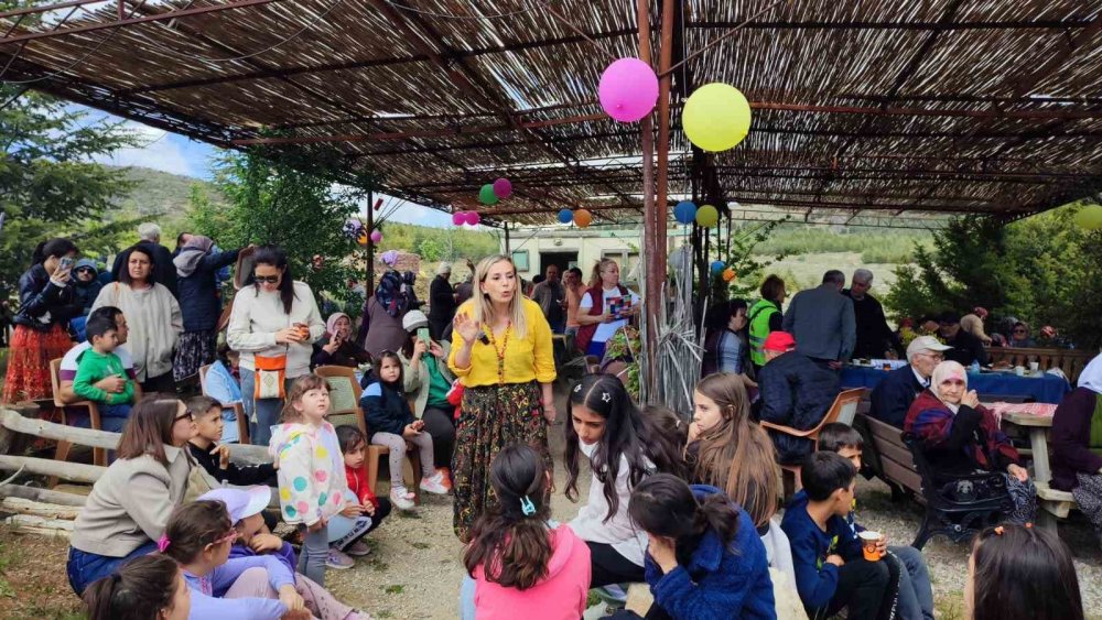 Sonsuz Şükran Köyü'nde Hıdırellez ateşi yakıldı