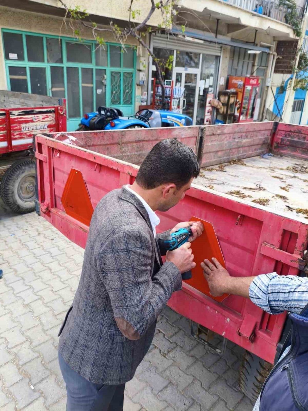 Akşehir’de Traktör Kazalarına Karşı Ortak Önlem